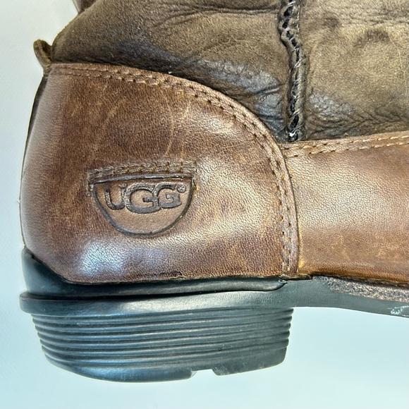 UGG Women’s Brown Leather, Suede and Shearling Tall Brookfield Boots Size 8.5 - Picture 2 of 16
